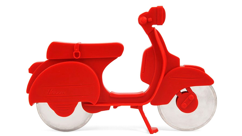 Illustration for article titled Adorable Slicing Scooter Cuts Pizzas Twice as Fast